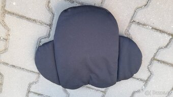 Dětská autosedačka vajíčko Cybex Aton M černá - 7