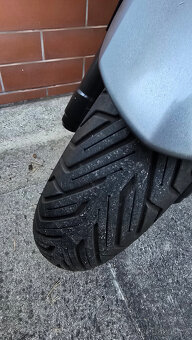 YAMAHA X-MAX 125 - 7