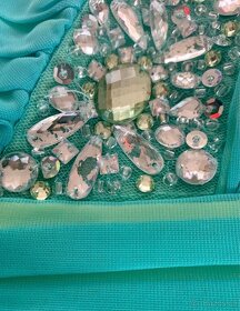 Plesové šaty vel.  S - 7