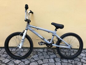 Mongoose Mischief - 7