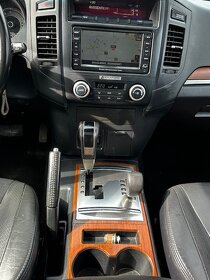 Mitsubishi Pajero 4x4 3.2D, r.2011 automat, nová STK - 7