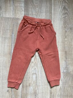 6x klučičí tepláky 92 F&F, H&M, MaJáBa - 7