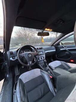 Škoda Octavia 2 RS 2.0 tdi 125kW - 7
