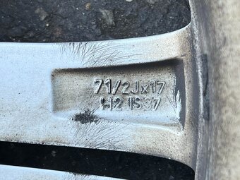 ALU kola BMW 6796239 F30 F31 F33 17" 7,5J ET37 225/50/R17 - 7