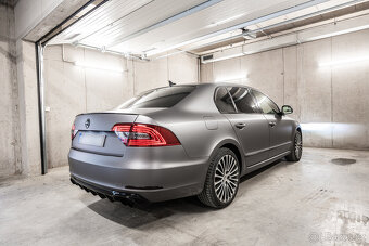 Škoda Superb, 3.6 V6 4x4 Facelift (2013) - 7