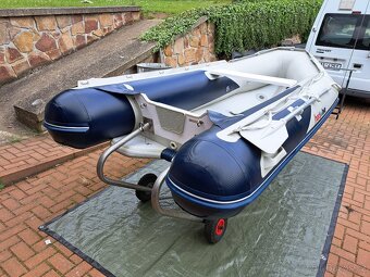 Motorový člun Honda HonWave T32-IE s motorem Honda BF15D3 - 7