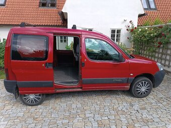 Citröen Berlingo 1.4 - 7