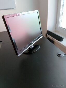 Acer Aspire 3.2 GHz, 8GB ram + příslušenství zdarma - 7