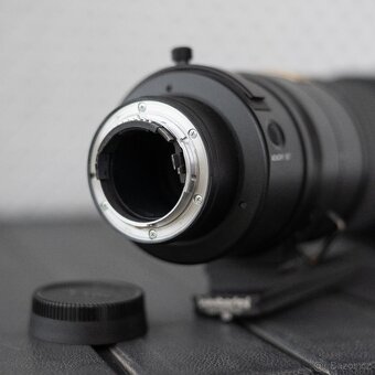 Nikon Nikkor 200-400 f4 G ED VR - 7