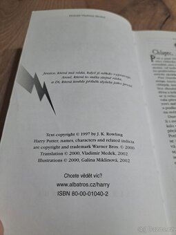 Harry Potter a kámen mudrců , Rowlingová 2002 - 7