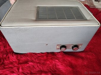 Přenosný gramofon SUPRAPHON model GE 101 - 7