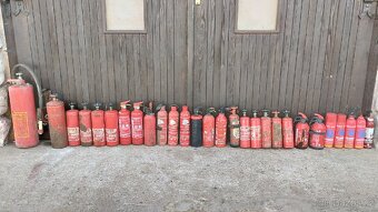 Prodám sbírku hasicích přístrojů - 7