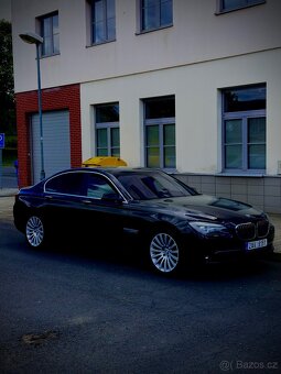 BMW 740d F01 - 7