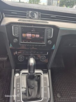 VW Passat B8 2.0TDI 140kw DSG, Full Led, r.v 2016 - 7
