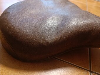 Sedlo Jawa pérák originál - 7