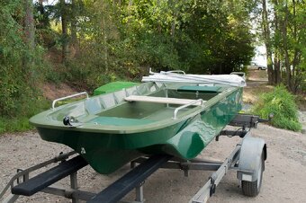 Rybářský člun, pramice, loď, veslice Karolina 330 - 7
