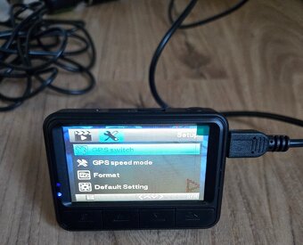 Auto kamera s GPS senzorem , WIFI , HDMI , AV vstup - 7