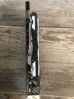 MSI RX 580 ARMOR 8GB OC GDDR5 - 7