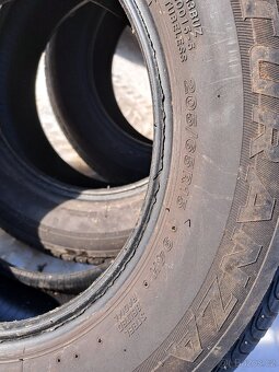 205/65 R15 Bridgestone - 7