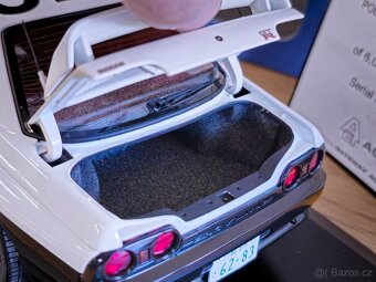 Nissan Skyline R32 Police 1:18 Autoart - 7