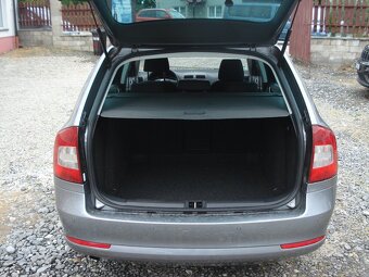 ŠKODA OCTAVIA KOMBI 1.6 TDI,SERVISKA,NOVÁ STK - 7
