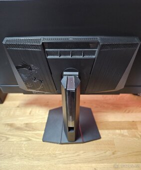Monitor MSI MPG 321URX QD-OLED - 7
