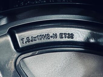 TOP zimní kola Mercedes EQC R19 AMG originál - 7