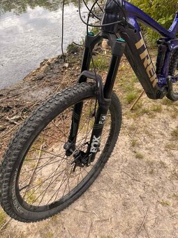 TREK rail - 7
