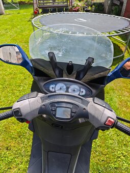 Piaggio - 7