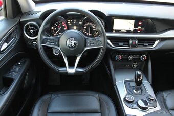 Alfa Romeo Stelvio 2.2JTDm 154kW + Q4 + SERVIS ALFA ROMEO - 7