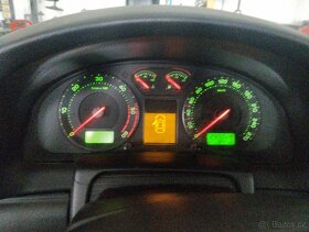 Superb 1.9tdi 96kw automat - 7