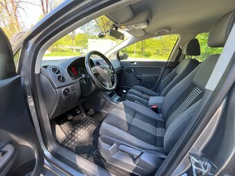 VW Golf Plus 1,6i (75 kW) benzín - 7