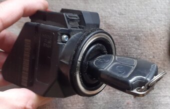 Predám diely na Mercedes W210 - 7