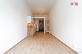 Pronájem bytu 1+kk, 36 m², Praha, ul. Českobrodská - 7