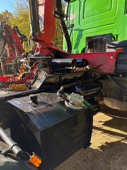 Prodám lesovůz Scania 6x6, G440 - 7