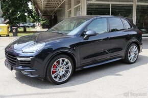 PORSCHE CAYENNE GTS 3.6 V6 BITURBO 324kW 4x4 - 7