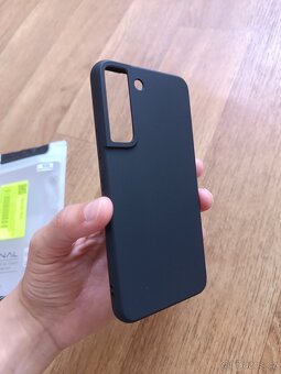 Kryt RSTTY pro Samsung Galaxy S22 - 7