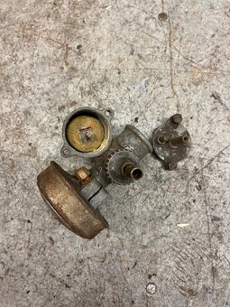 Karburátor asi ČZ 125, 150 C,T - 7