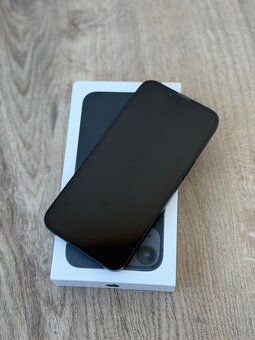 Apple iPhone 13 256 GB Midnight - 7