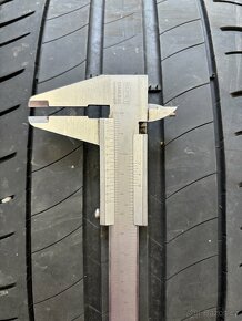 Gumy Michelin Primacy 3 215/55 R18 - 7