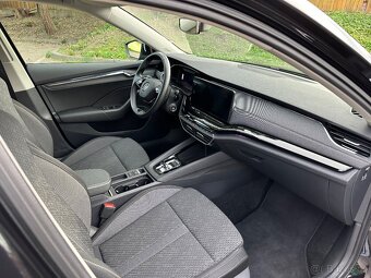 PRONÁJEM VOZIDLA SKODA OCTAVIA IV 2.0 TDi, DSG, R.V.2021, NA - 7