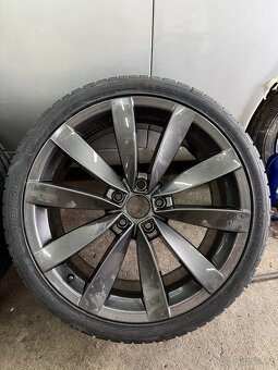 VW LUGANO R19, HANKKOK EVO3 - 7