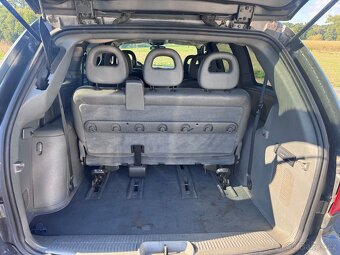 Chrysler Grand Voyager Limited 2,8 CRDi 2005 OPPOČET  DPH - 7