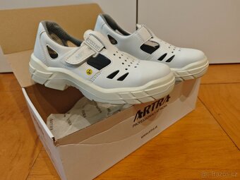 Pracovní bezpečnostní obuv - 7