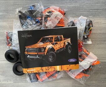 NOVÉ Ford Raptor - 1379ks kostek - 7
