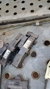 Náhradní díly Škoda Superb II - 7