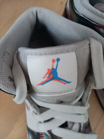 Nike Jordan tenisky - 7