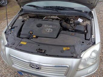 Toyota Avensis T25 combi D4D - 7