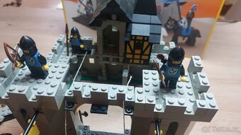Lego 6074 - hrad sokolů - 7