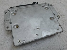 Řídící jednotky BMW e32 / e34 - 7